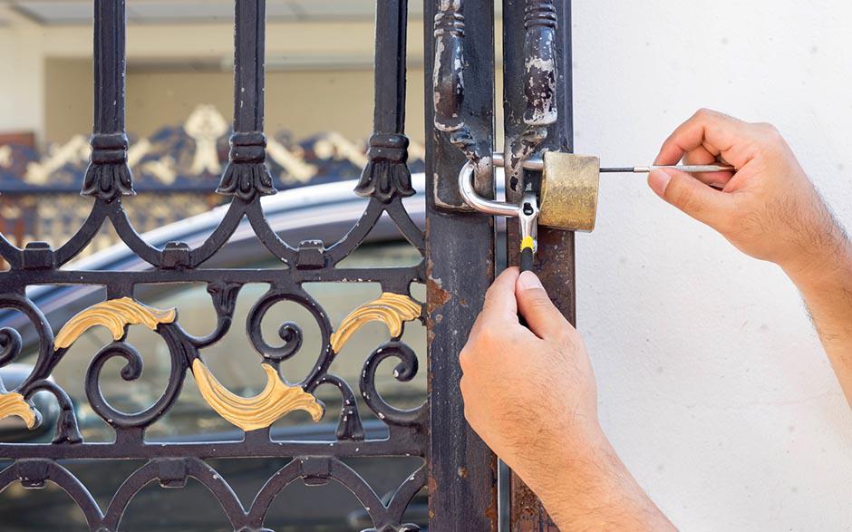  ouverture de porte prix Bricard Nanterre