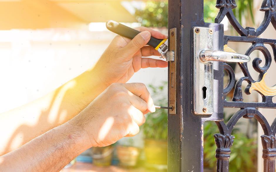  ouverture de porte prix Bricard Nanterre