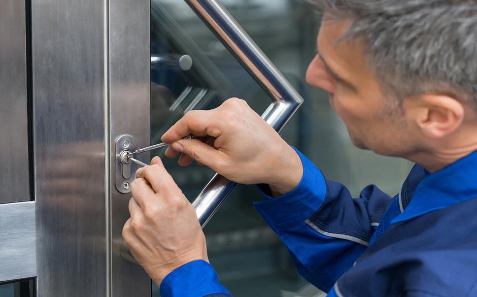 artisans serrurier Nanterre